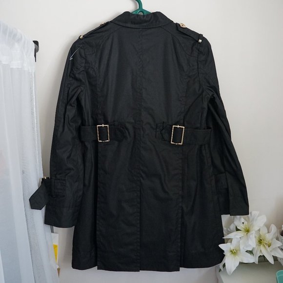 Gucci Double Breasted Short Trench Coat in Black (Size 38 EU) - Picture 3 of 16